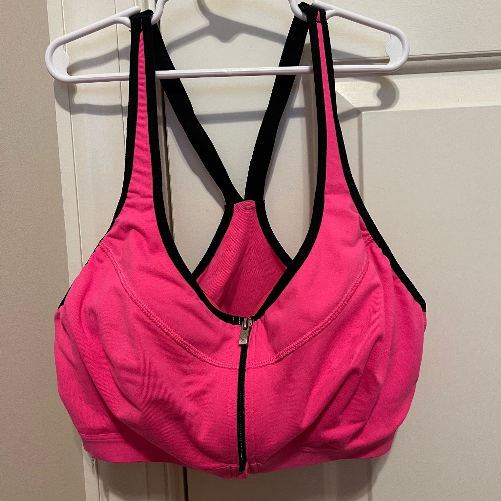 VS Sports Bra